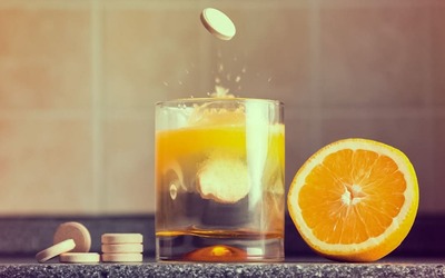 Notícias - Será que a vitamina C ajuda realmente quando estamos doentes?