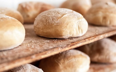 Consumir pão branco é equivalente a comer açúcar